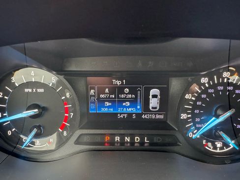 Used 2018 Ford Fusion SE image 20