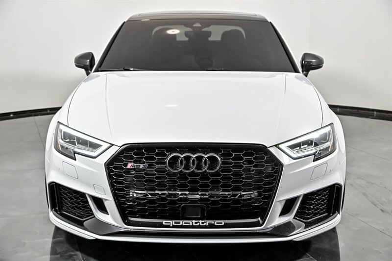 Used 2018 Audi RS 3 w/ Technology Package AWD/4WD image 4