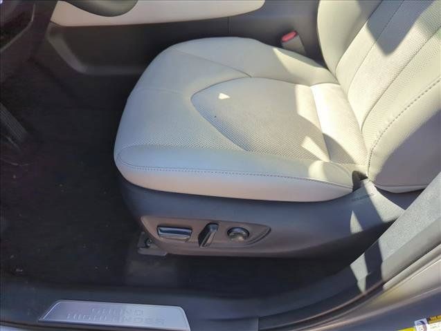 New 2026 Toyota Grand Highlander AWD Hybrid image 15