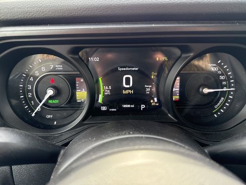 Used 2024 Jeep Wrangler Willys image 20