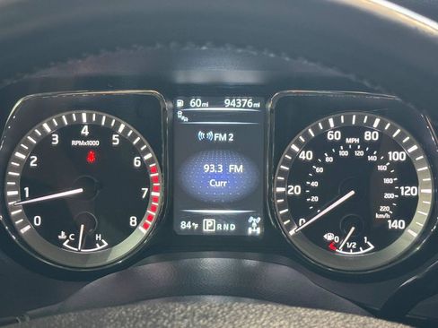 Used 2017 Nissan Titan PRO-4X w/ Pro-4x Convenience Package AWD/4WD image 22