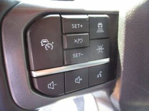 Used 2022 Ford F150 Lariat w/ Max Trailer Tow Package image 19