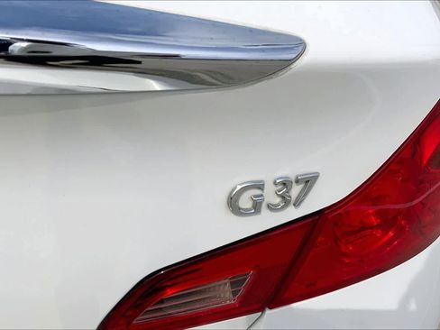 Used 2013 INFINITI G37 Journey w/ Premium Pkg RWD image 10