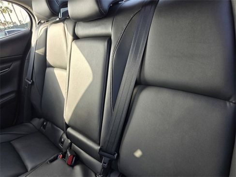Used 2023 MAZDA MAZDA3 s image 12