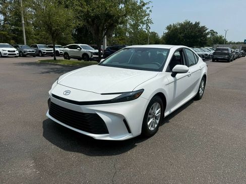 Used 2026 Toyota Camry LE FWD image 1