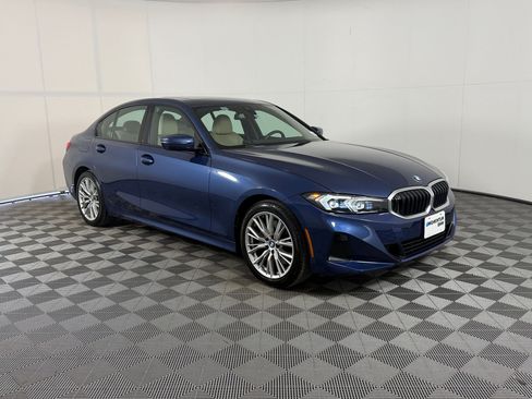 Used 2023 BMW 330i Sedan w/ Premium Package RWD image 7
