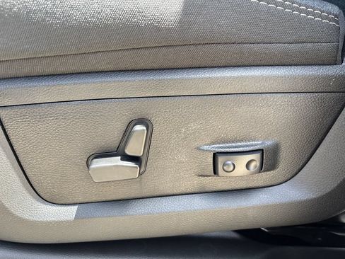 New 2026 RAM 3500 Lone Star AWD/4WD image 24
