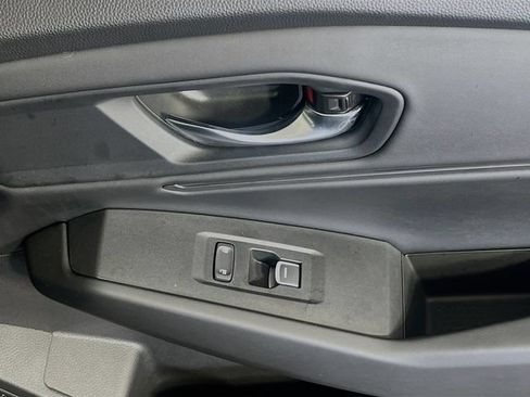 Used 2024 Honda Accord EX image 32