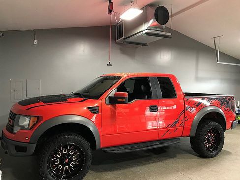 Used 2010 Ford F150 Raptor image 7