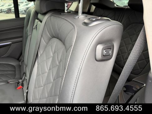 Used 2025 BMW X7 xDrive40i AWD/4WD image 15