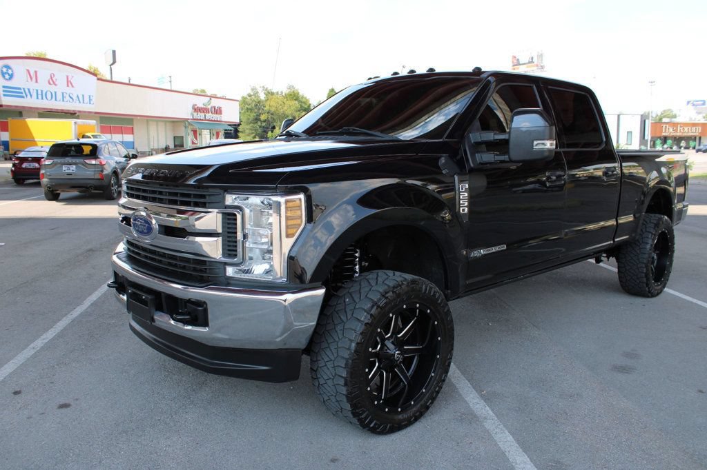 Used 2019 Ford F250 XLT w/ FX4 Off-Road Package AWD/4WD image 2