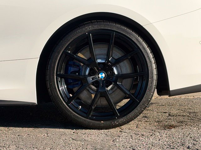Used 2022 BMW M850i xDrive Coupe w/ M Carbon Exterior Package AWD/4WD image 3