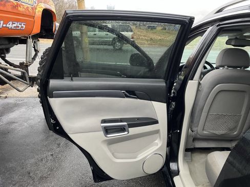 Used 2009 Saturn Vue XR w/ Chrome Package FWD image 18