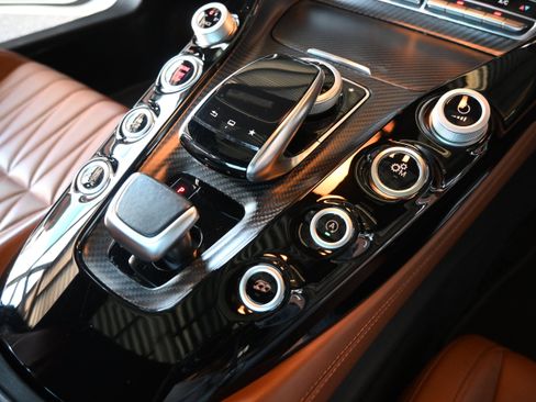 Used 2016 Mercedes-Benz AMG GT S image 44