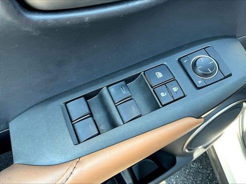 Used 2015 Lexus NX 200t AWD w/ Premium Package image 36