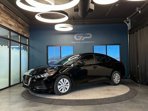 Used 2023 Nissan Sentra S image 7