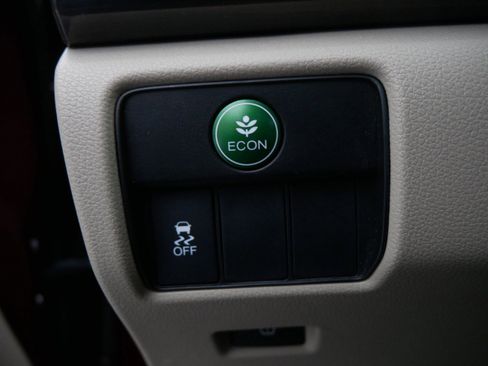 Used 2016 Honda Accord EX image 22