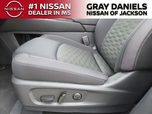 New 2026 Nissan Pathfinder SV image 10