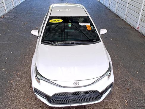 Used 2020 Toyota Corolla SE image 2
