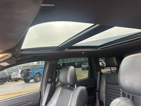 Used 2020 Jeep Grand Cherokee Limited X image 14