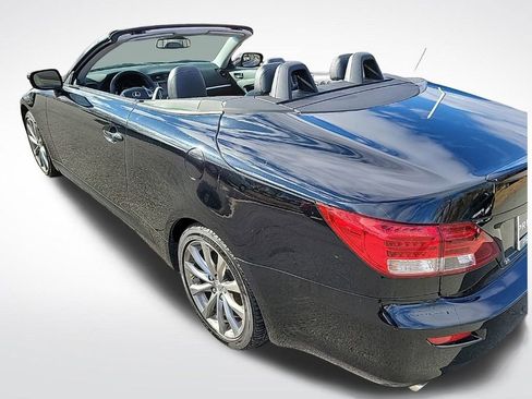 Used 2013 Lexus IS 250C image 11