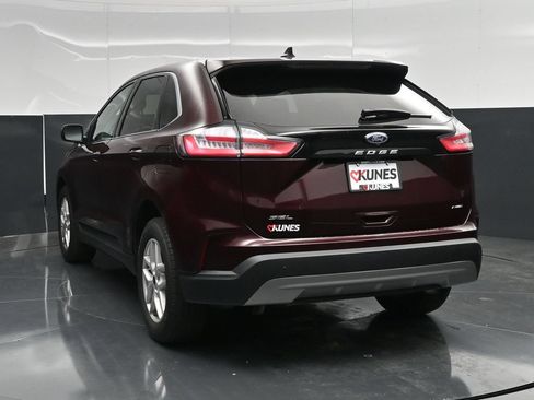 Used 2024 Ford Edge SEL w/ Convenience Package AWD/4WD image 8