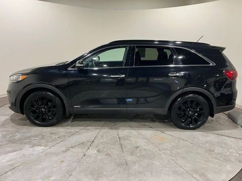 Used 2020 Kia Sorento S image 8