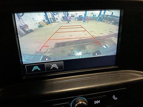 Used 2018 Chevrolet Silverado 1500 Custom w/ Custom Value Package image 18