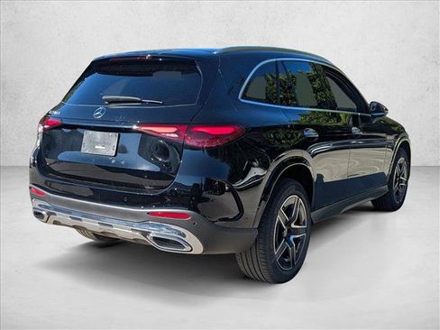 New 2026 Mercedes-Benz GLC 300 image 2