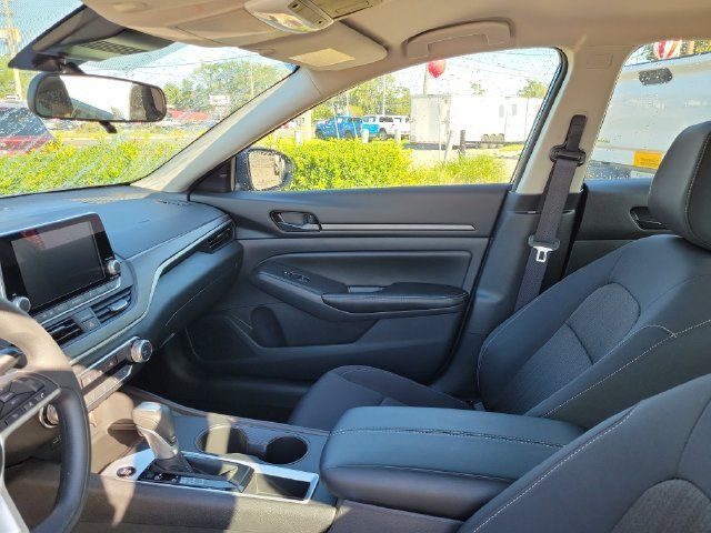 Used 2026 Nissan Altima 2.5 SV FWD image 18