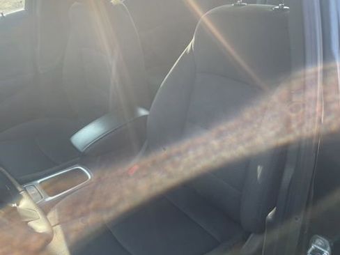 Used 2018 Chevrolet Cruze LT w/ Convenience Package image 10