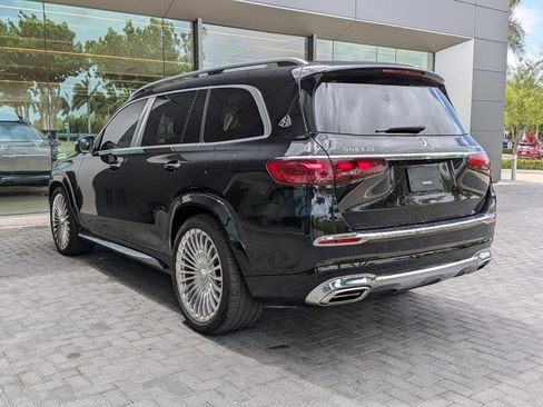Used 2024 Mercedes-Benz Maybach GLS 600 4MATIC image 7