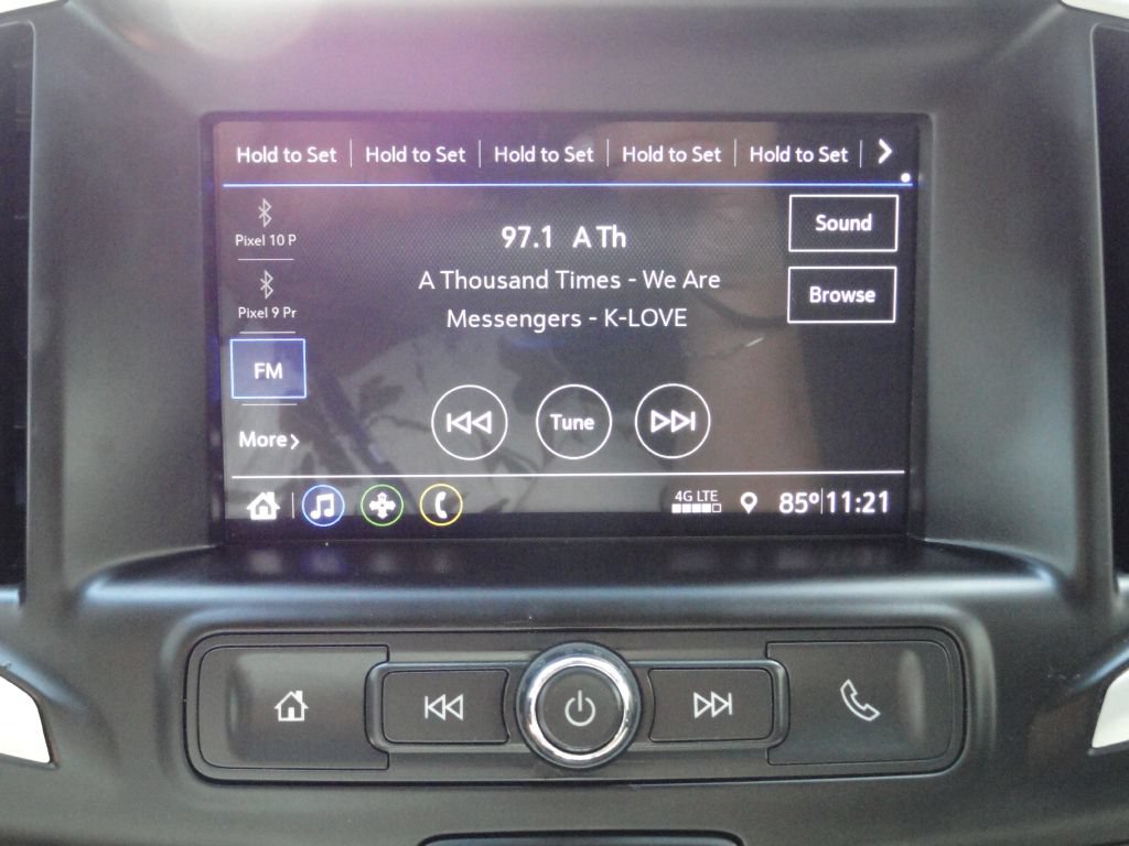 Used 2019 GMC Terrain SLE w/ Driver Convenience Package FWD image 17