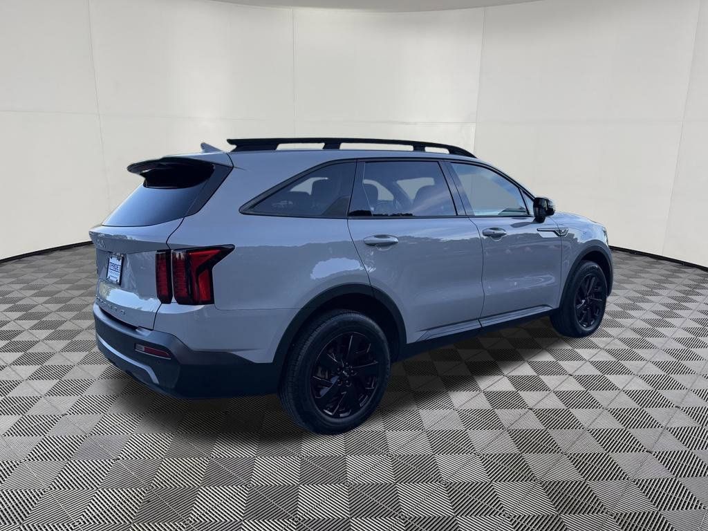 Used 2022 Kia Sorento S AWD/4WD image 5