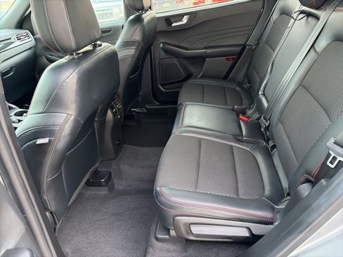 Used 2023 Ford Escape ST-Line w/ Tech Pack #1 image 11