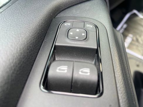 Used 2024 Mercedes-Benz Sprinter 3500 image 24
