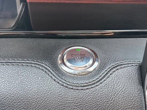 Used 2023 Lincoln Navigator L Reserve w/ Equipment Group 201A AWD/4WD image 34