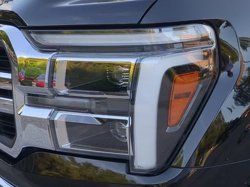 Certified 2024 Ford F150 Lariat w/ Equipment Group 502A High AWD/4WD image 44