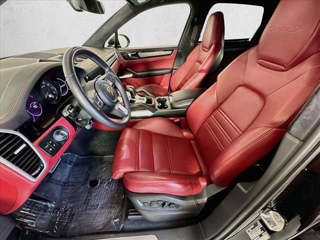 Certified 2023 Porsche Cayenne Turbo S AWD/4WD image 5