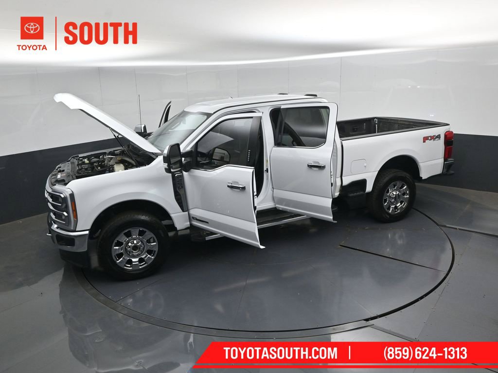 Used 2023 Ford F250 Lariat w/ Chrome Package AWD/4WD image 54