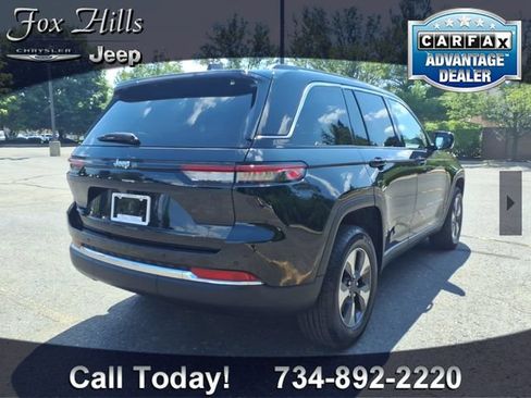 Used 2022 Jeep Grand Cherokee Limited 4xe AWD/4WD image 9