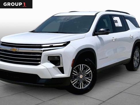 Certified 2024 Chevrolet Traverse LT AWD/4WD image 1