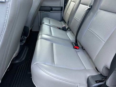 Used 2022 Ford F350 XL w/ Power Equipment Group image 10