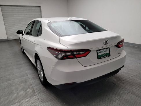 Used 2021 Toyota Camry LE FWD image 6