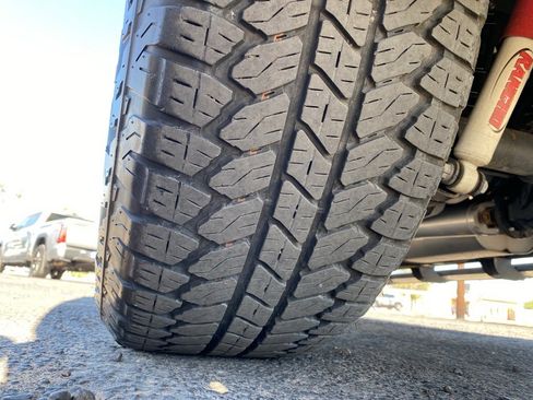 Used 2023 GMC Sierra 1500 SLT w/ SLT Premium Package image 29