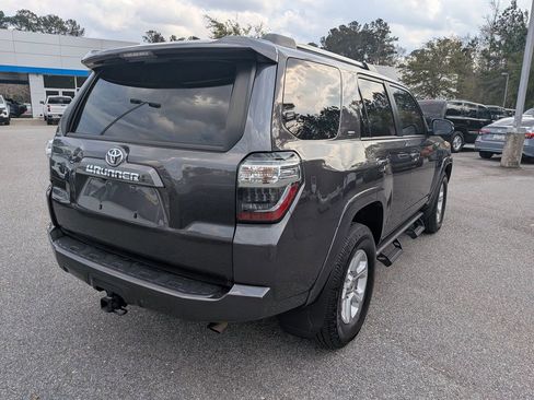 Used 2023 Toyota 4Runner SR5 Premium w/ Moonroof Package image 4