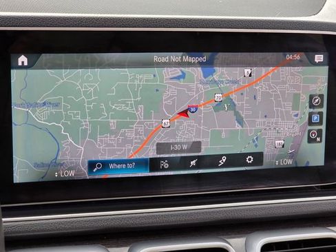 Used 2020 Mercedes-Benz GLE 350 w/ Premium Package image 22