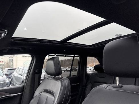 Used 2024 Jeep Grand Cherokee Limited 4xe AWD/4WD image 15