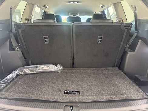 New 2026 Volkswagen Atlas SE image 29