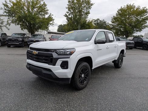 Certified 2023 Chevrolet Colorado LT w/ LT Convenience Package RWD image 7
